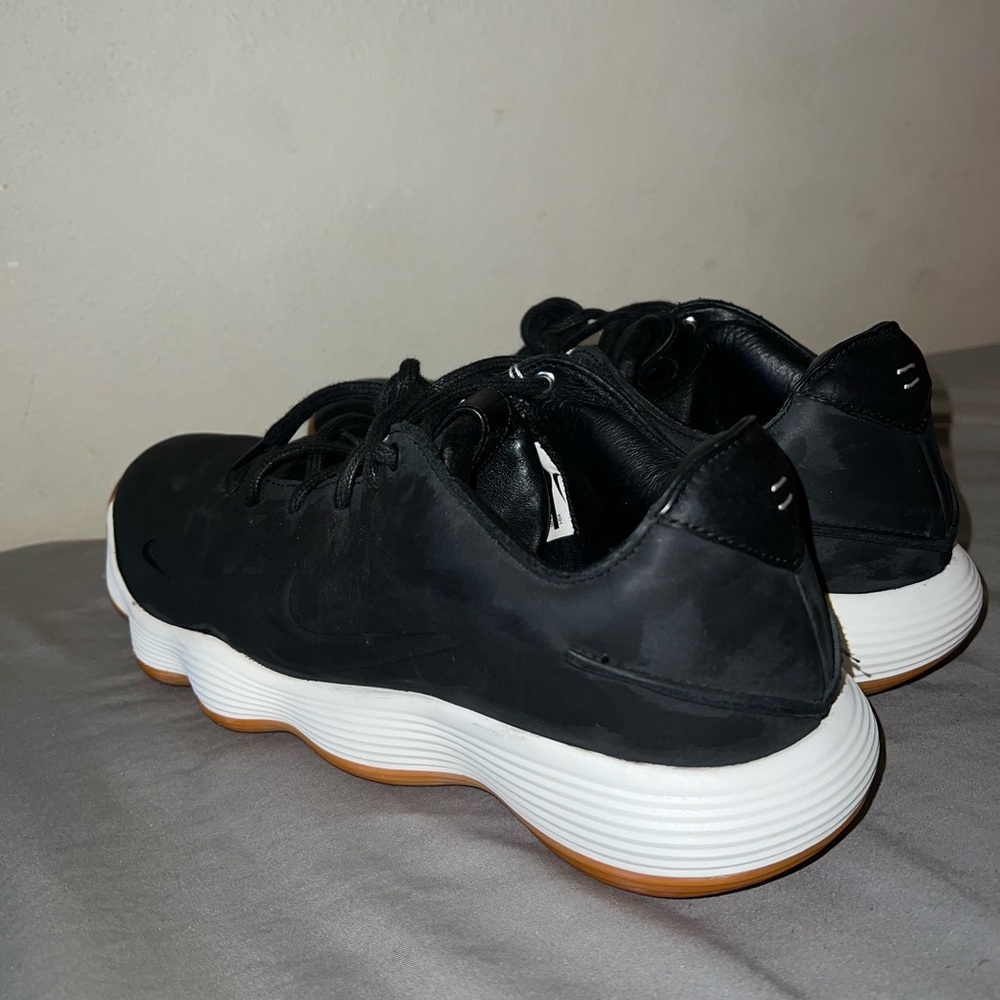 Nike Hyperdunk - image 3